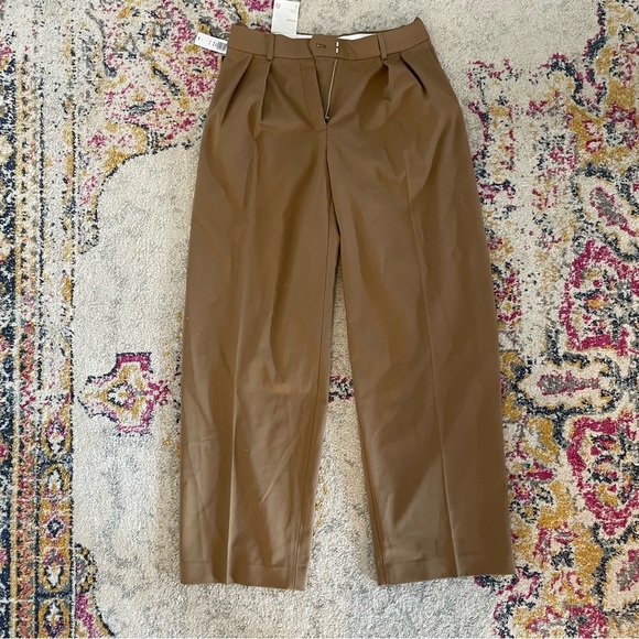 NWT Aritzia Babaton Revue Pants in Saville Size 6 Pleated wool wide-leg trousers - Picture 10 of 16